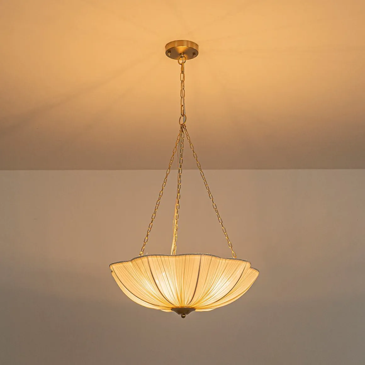 Boho Pleated Flower White Fabric Cage Pendant Light