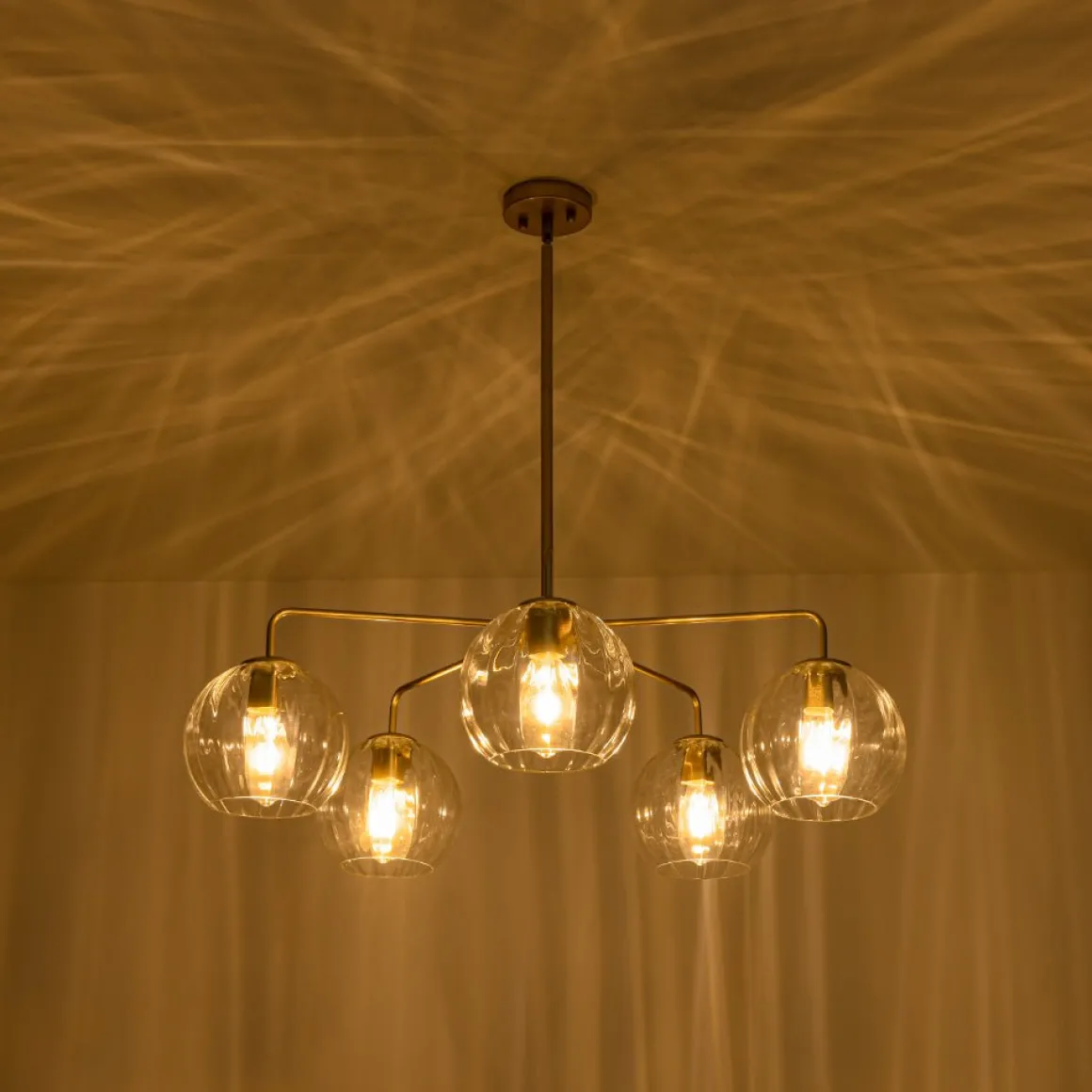 Brass Striped Ribbed Glass Globe 5-light Sputnik Chandelier