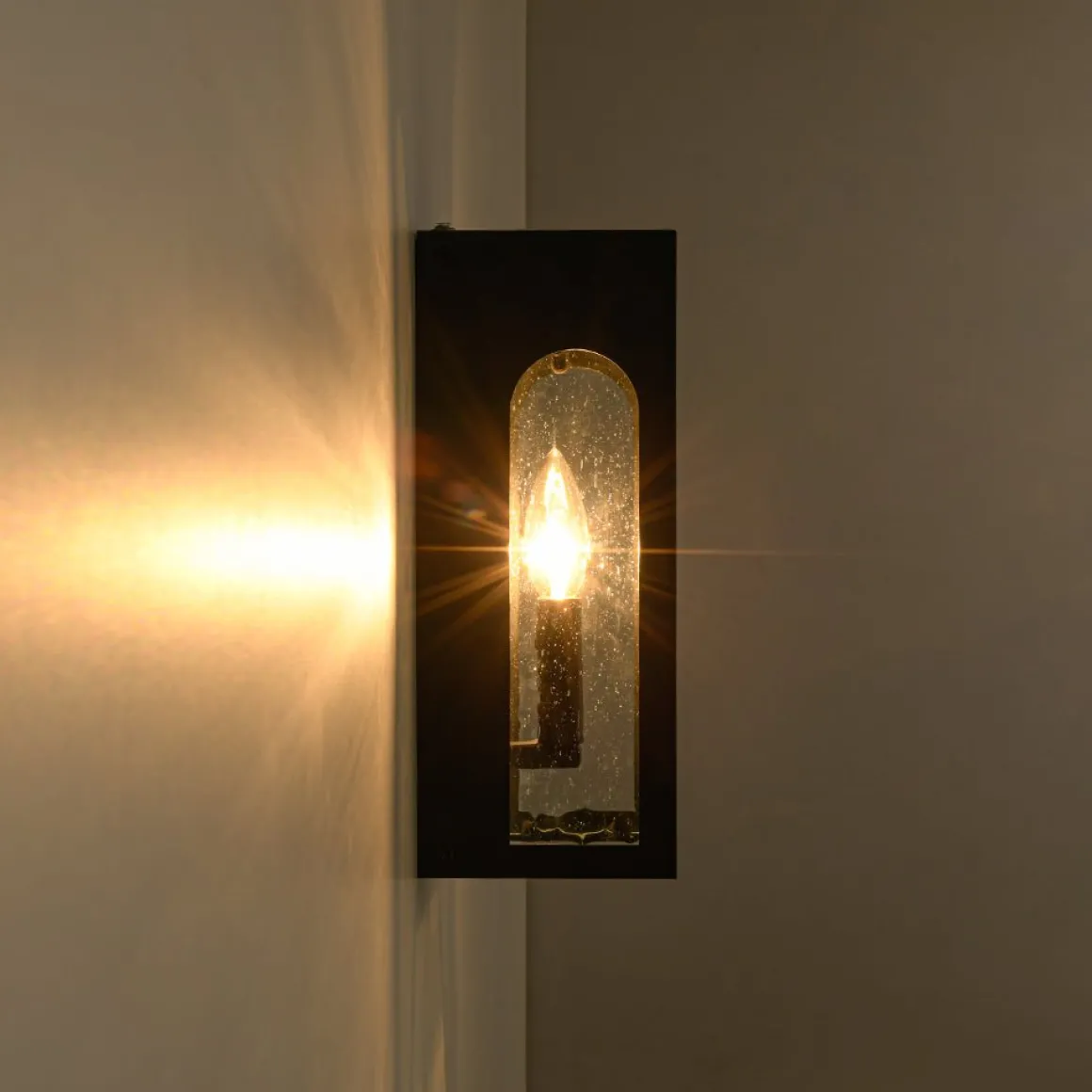 IP23 Black Seeded Glass Square Box Outdoor Wall Lantern
