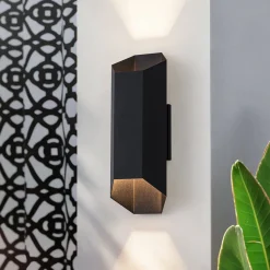 IP54 Up and Down Black Geometric Tube LED Outdoor Wall Light