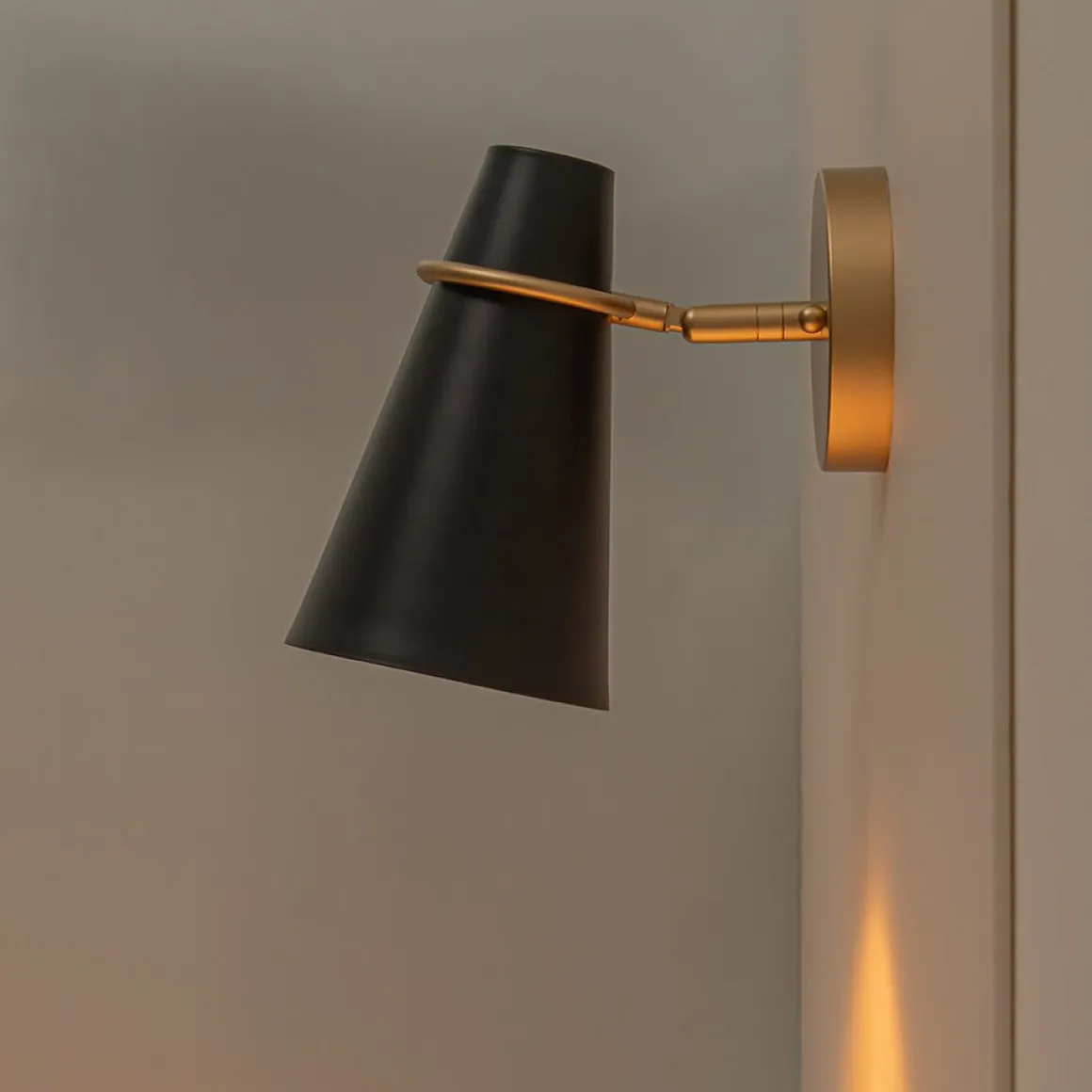 1-Light Adjustable Head Metal Cone Vanity Wall Sconce
