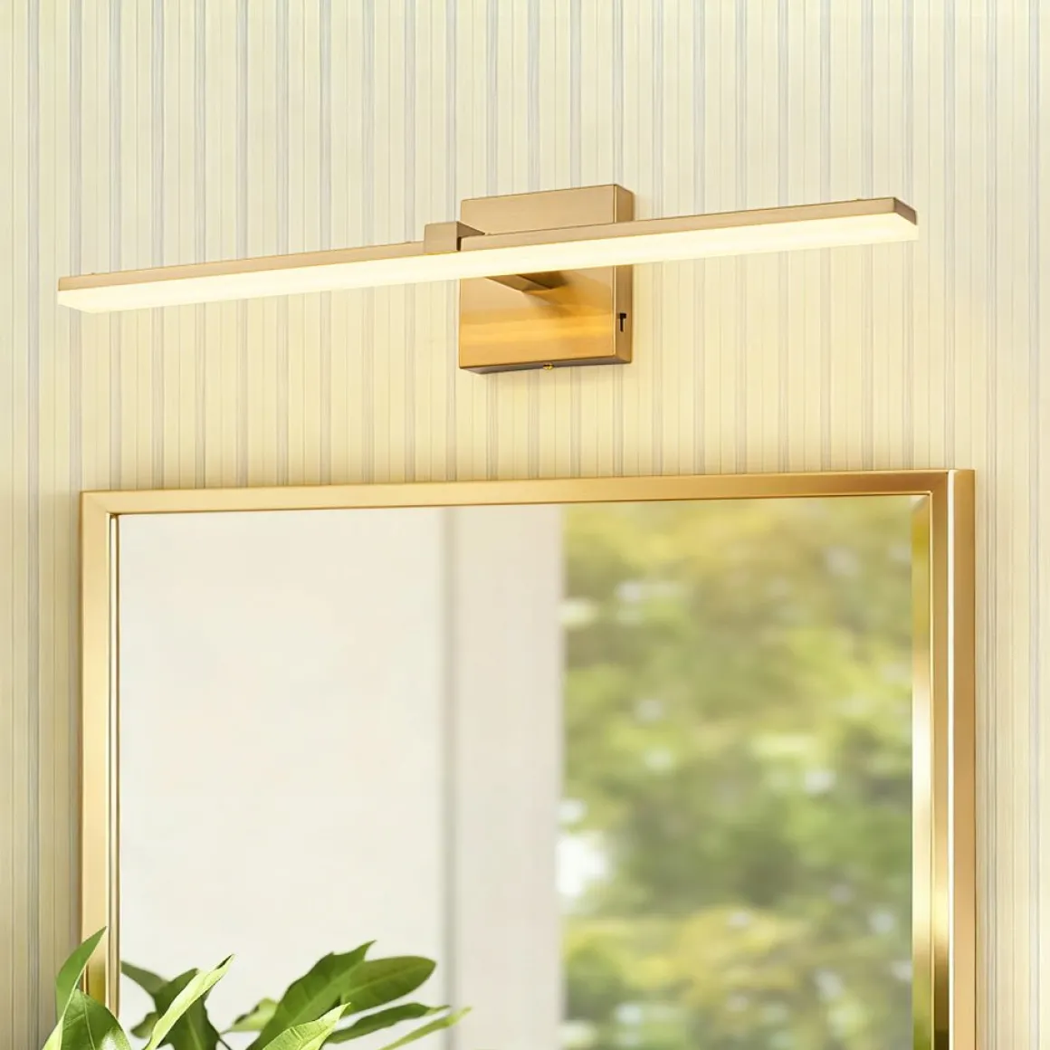 Minimalist Dimmable LED Linear Vanity Sconce Picture Light