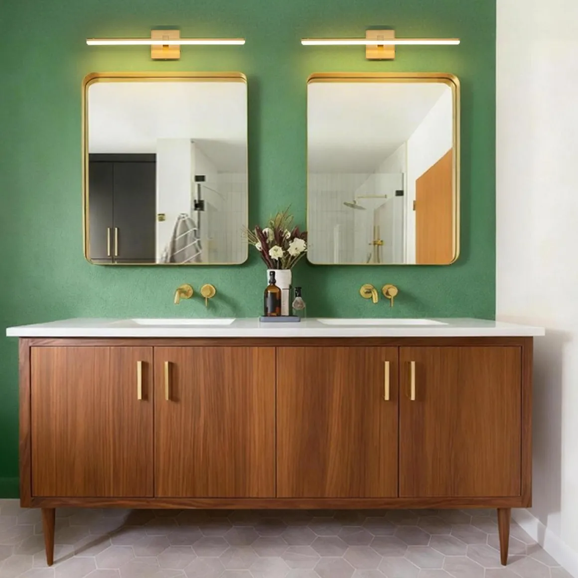 Minimalist Dimmable LED Linear Vanity Sconce Picture Light