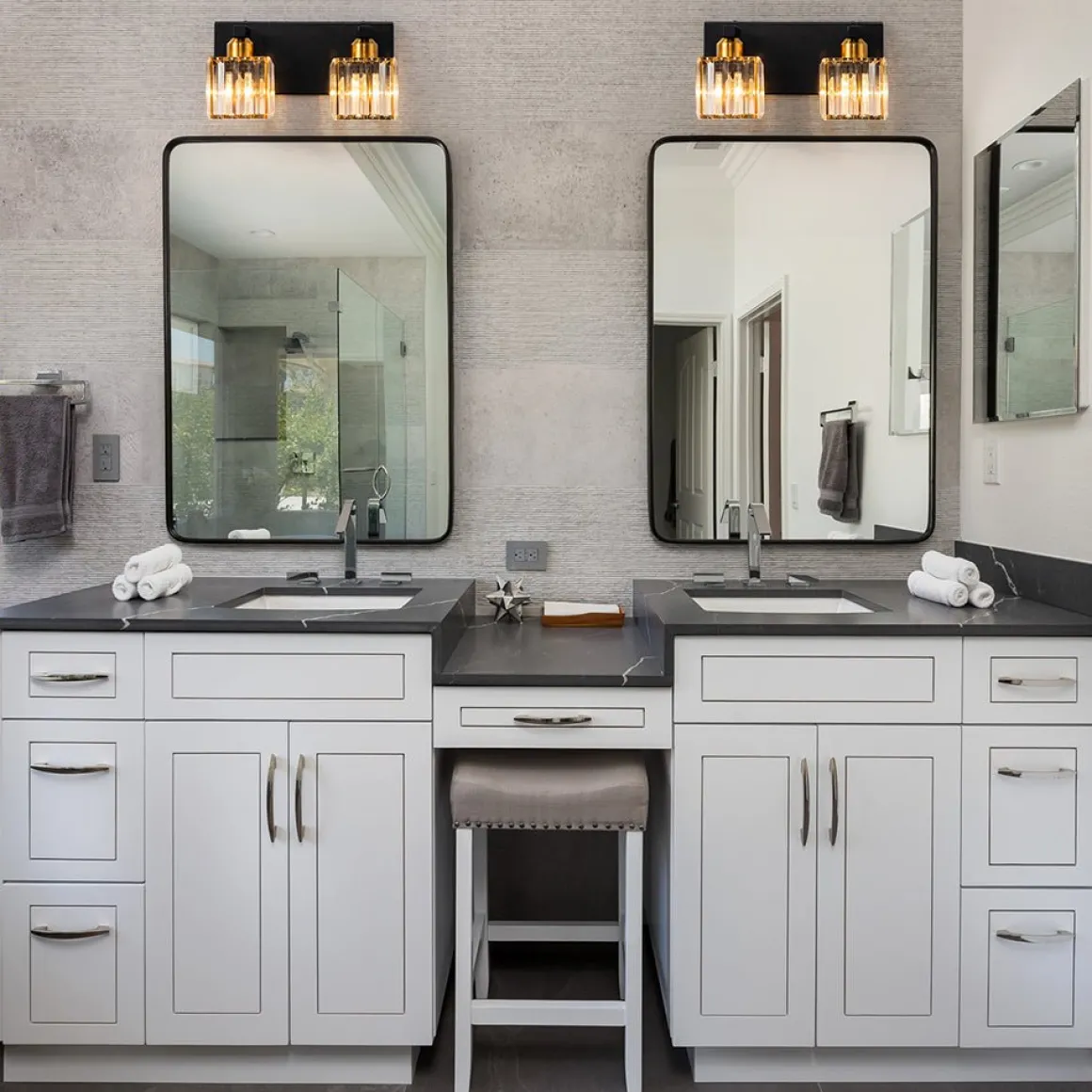 Modern Glam Crystal Bathroom Vanity Wall Lamp