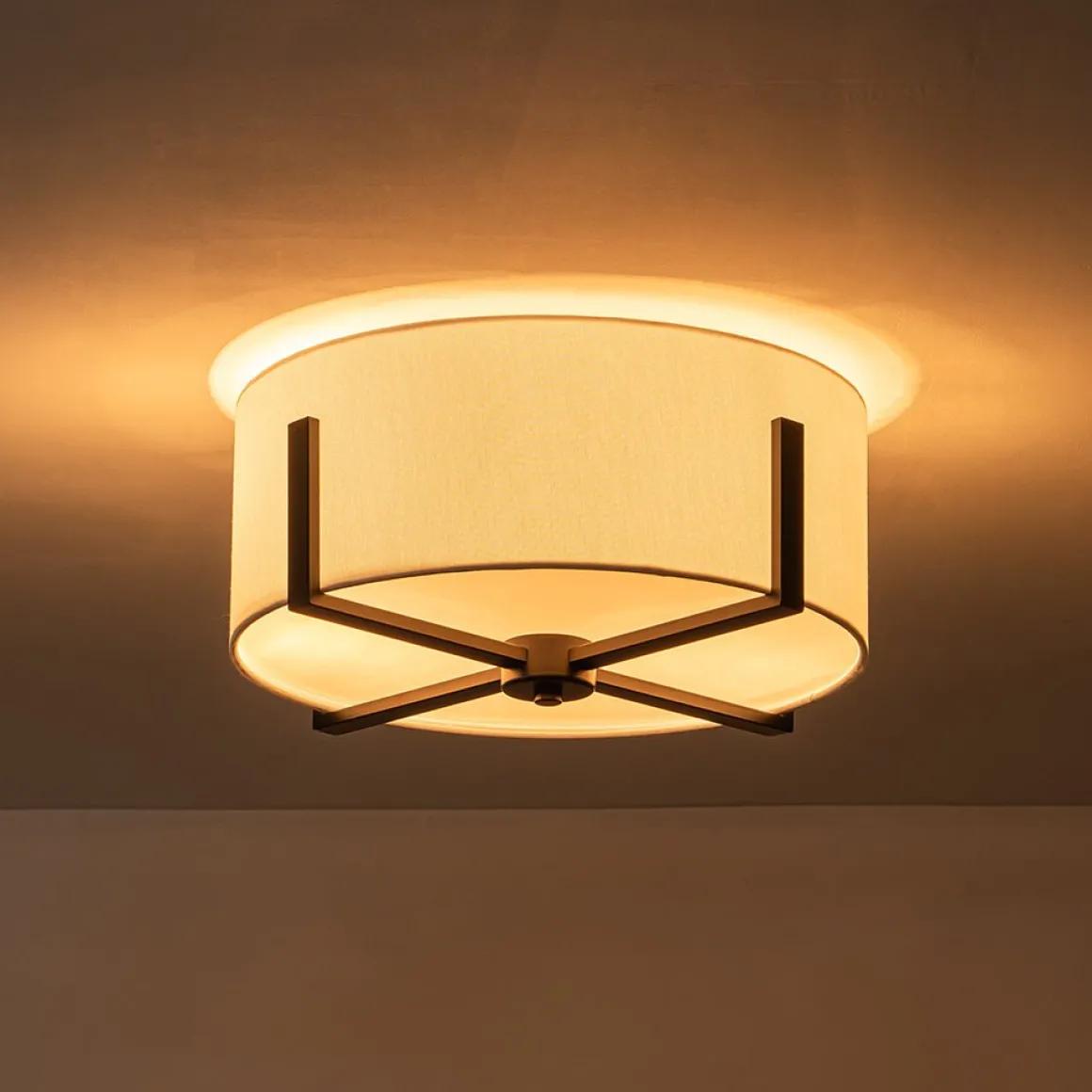Modern Wide Drum Fabric Cage Flush Mount Light