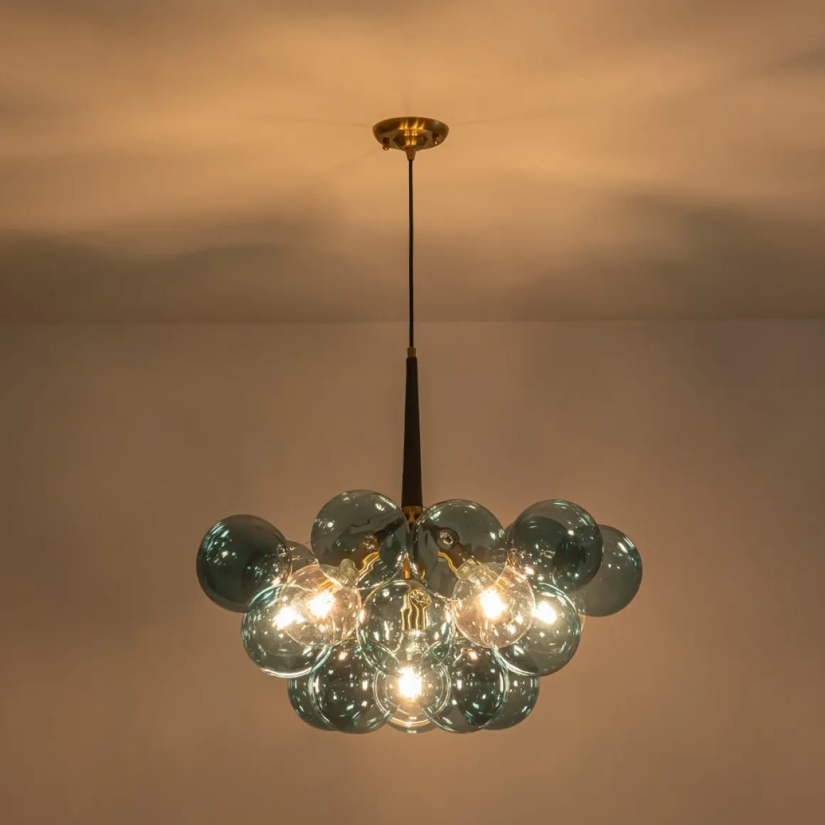 (OpenBox) Modern Cluster Blue Glass Globe Bubble Chandelier
